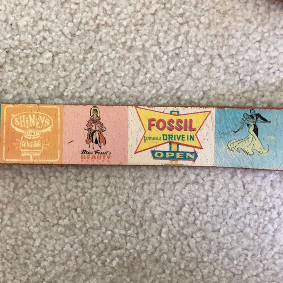 FOSSIL Collage Belt - Picture 6 of 8